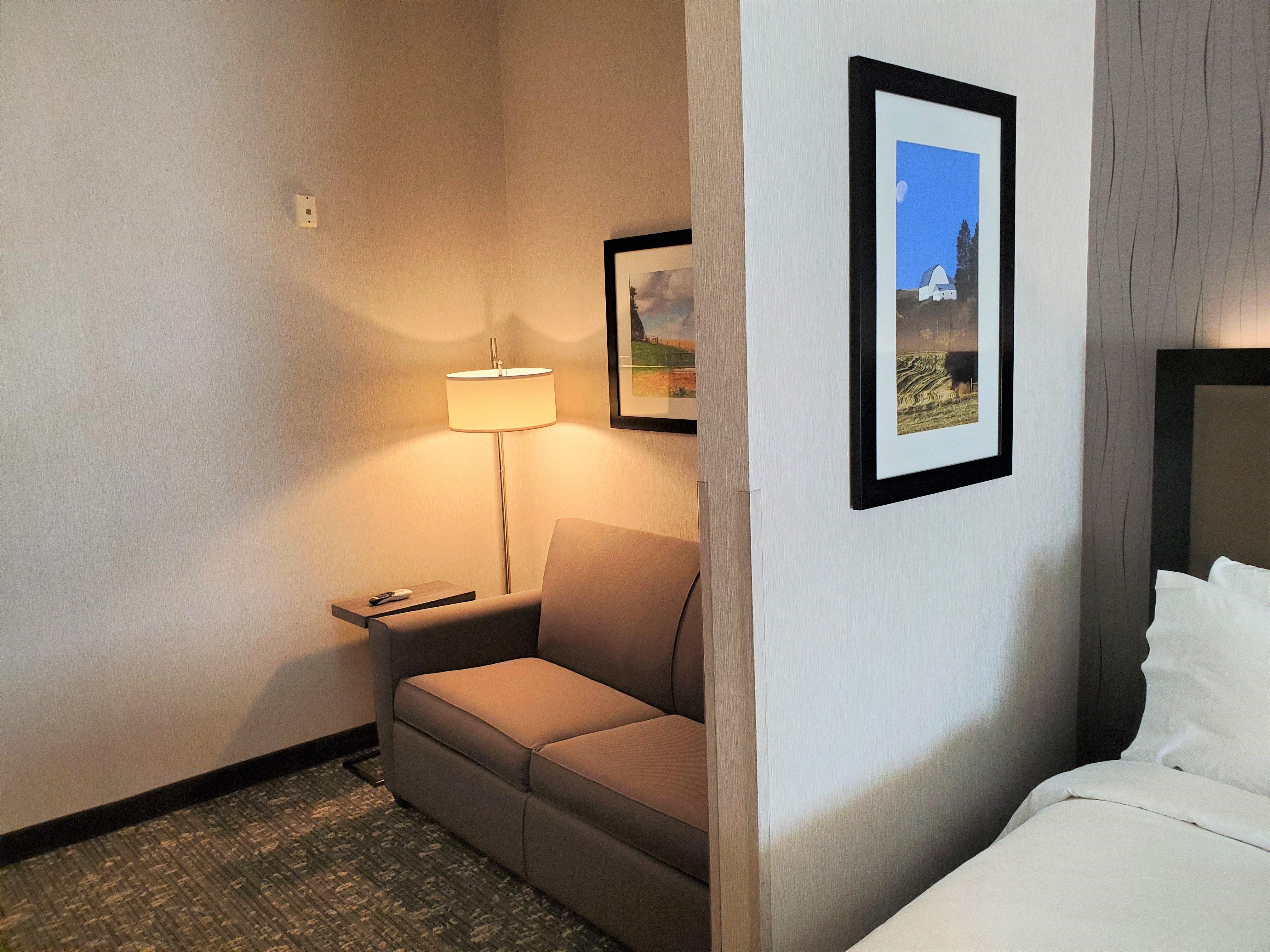 Holiday Inn Express & Suites Cheney By Ihg מראה חיצוני תמונה