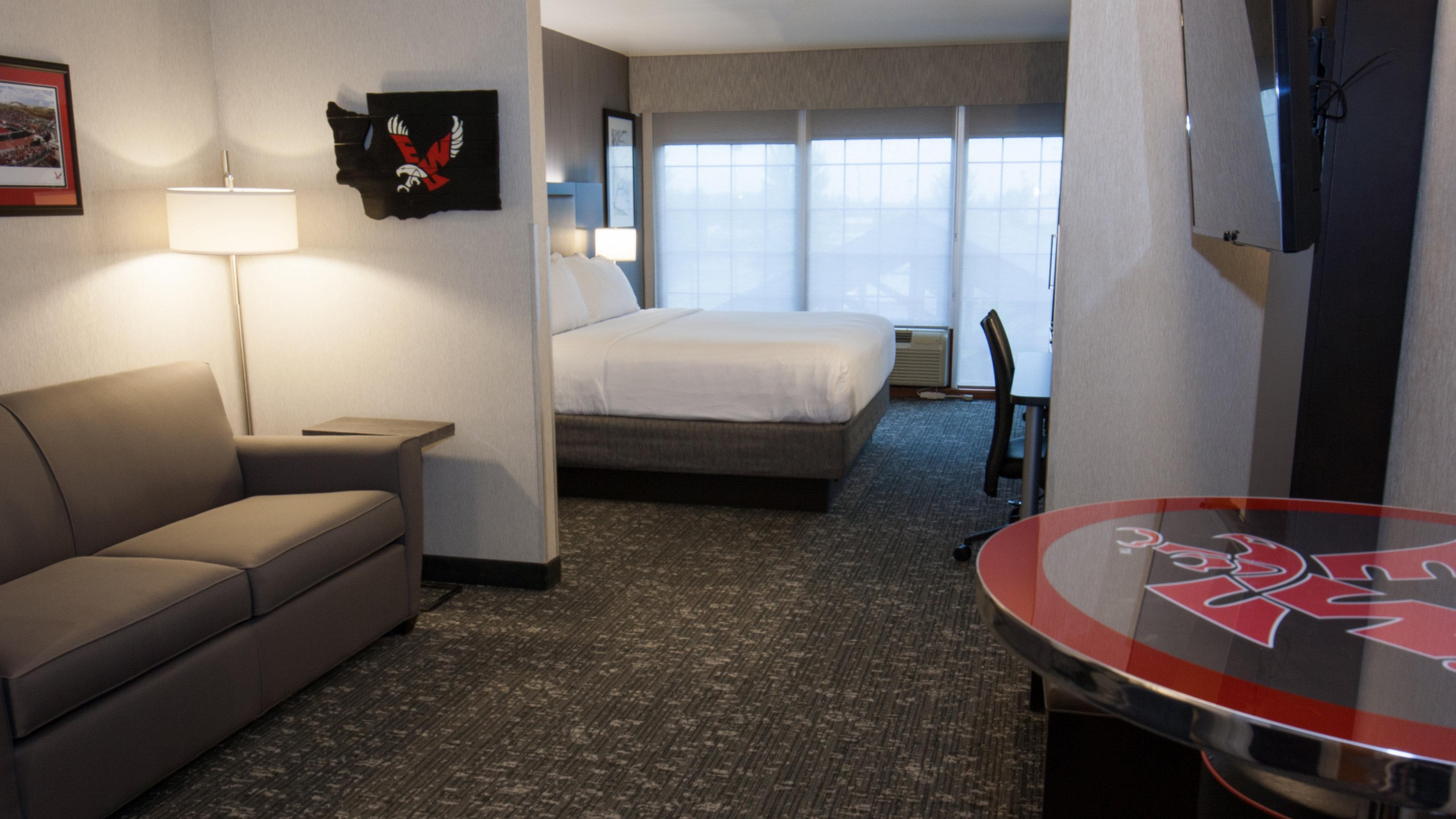 Holiday Inn Express & Suites Cheney By Ihg מראה חיצוני תמונה