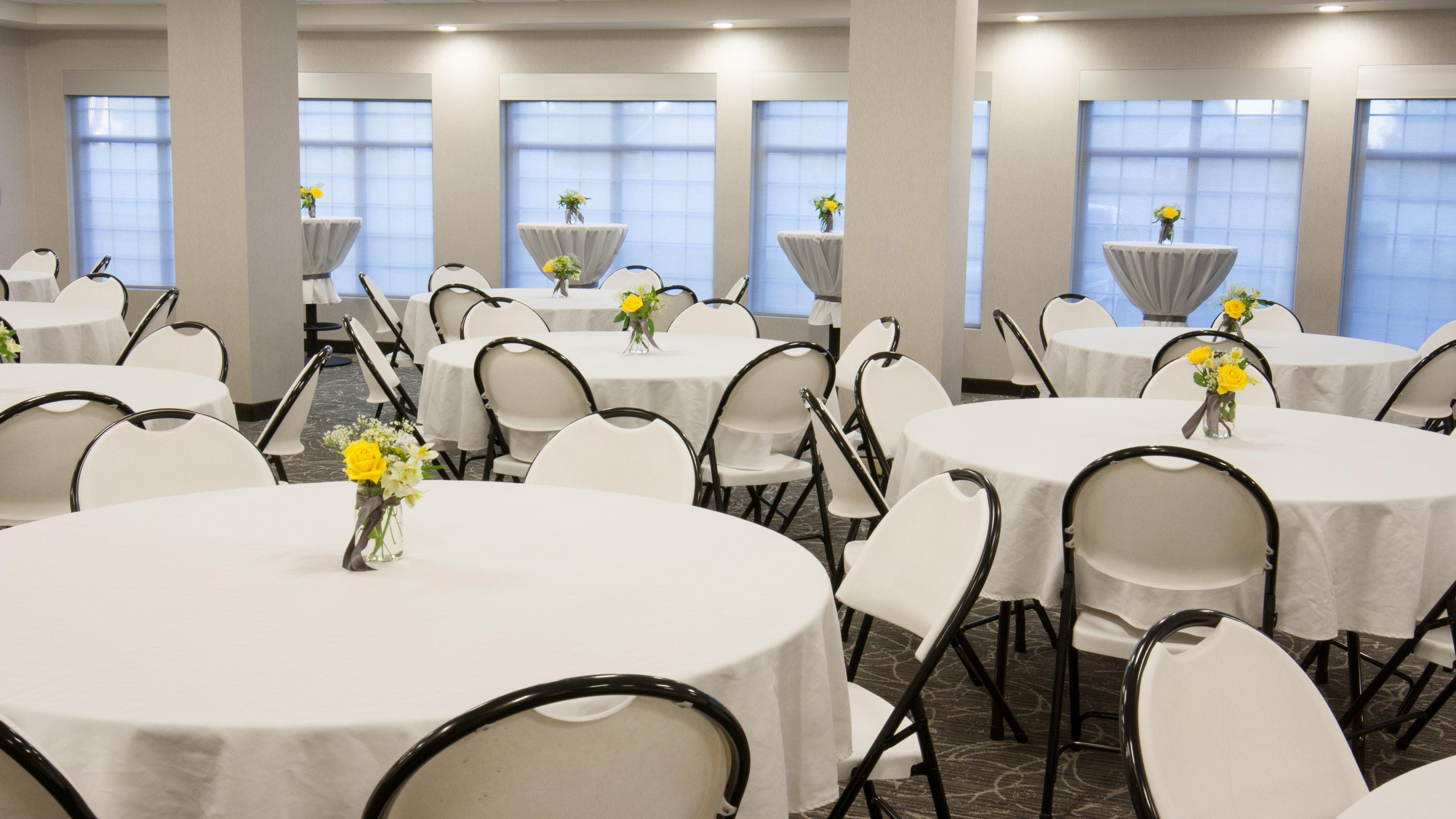 Holiday Inn Express & Suites Cheney By Ihg מראה חיצוני תמונה