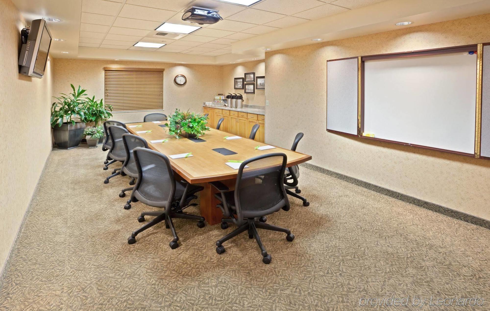 Holiday Inn Express & Suites Cheney By Ihg מראה חיצוני תמונה